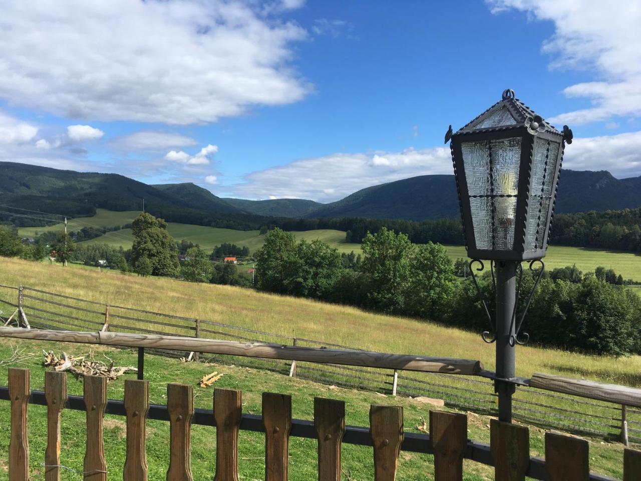 Modern Chalet Na Zlatniku Zlata Olesnice  Eksteriør billede